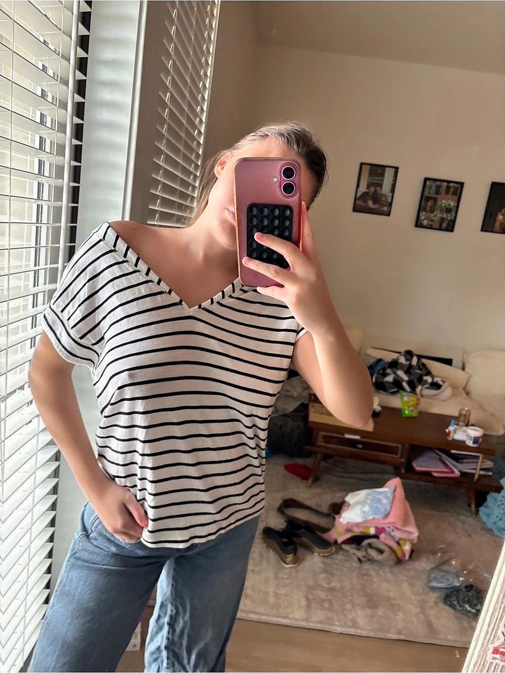 White House Black Market Striped Short Sleeve Top in White & Black Size Small